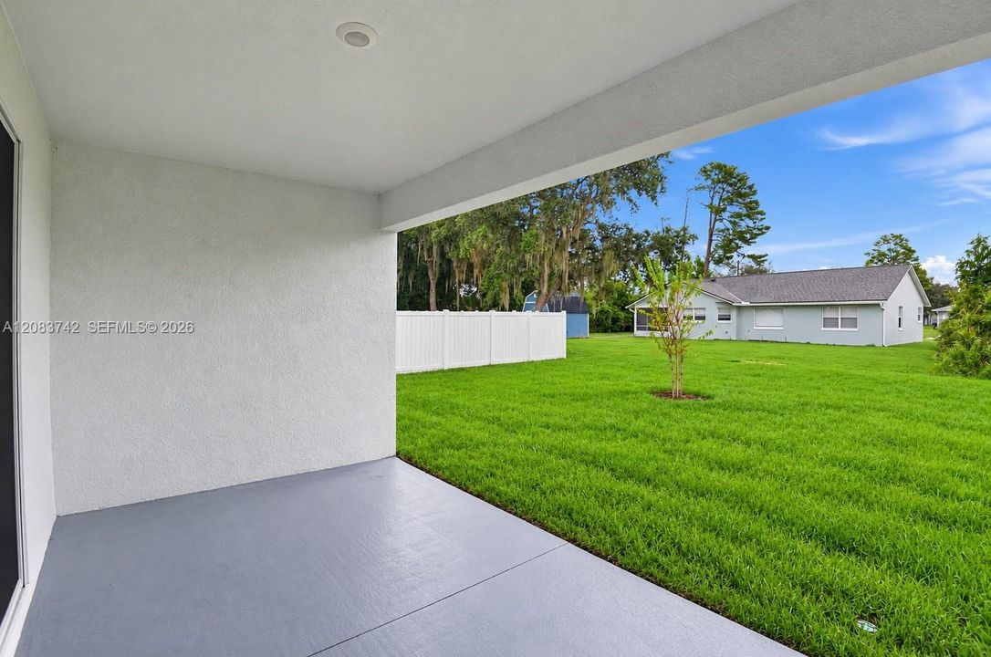 For Sale: $374,900 (4 beds, 2 baths, 1849 Square Feet)