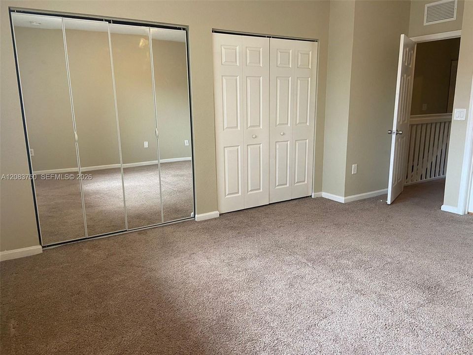 For Rent: $2,300 (2 beds, 2 baths, 1056 Square Feet)