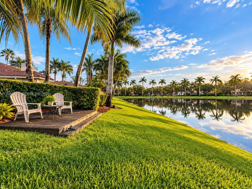 For Sale: $1,680,000 (5 beds, 4 baths, 3472 Square Feet)