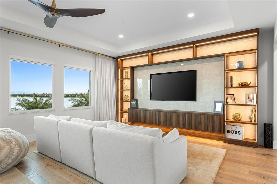 064-8590 W Parkland Bay Trail, Parkland-