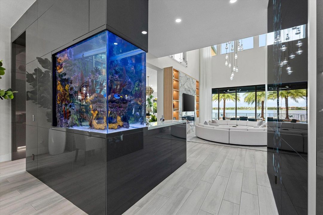 011-8590 W Parkland Bay Trail, Parkland-