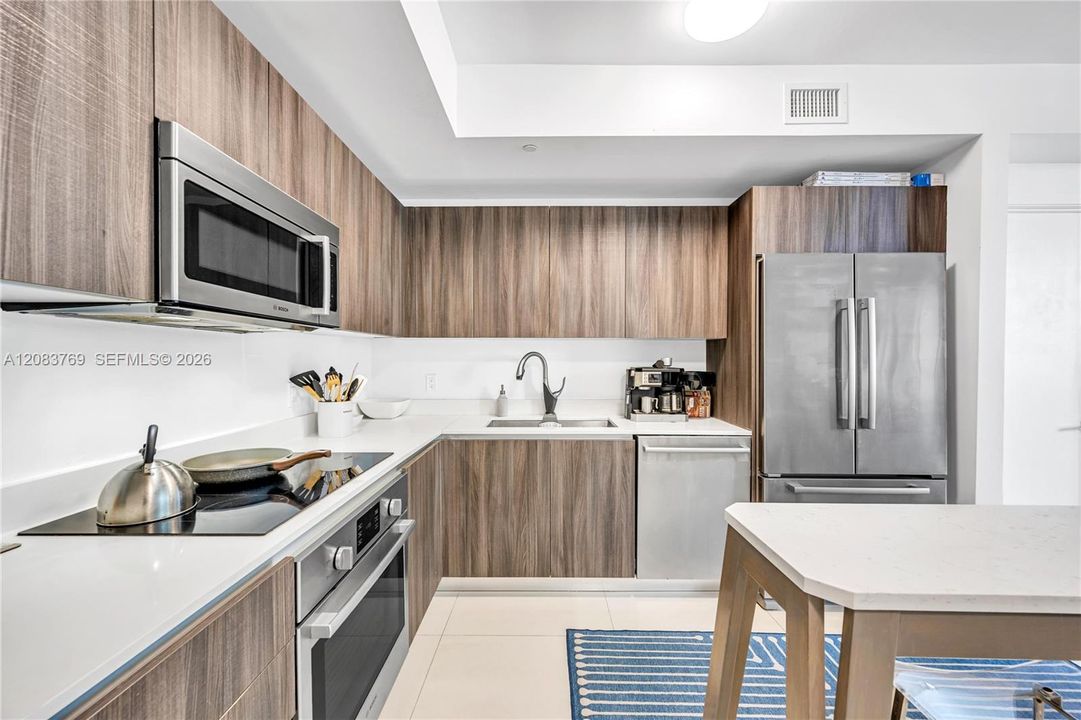 En Venta: $499,000 (1 camas, 1 baños, 766 Pies cuadrados)