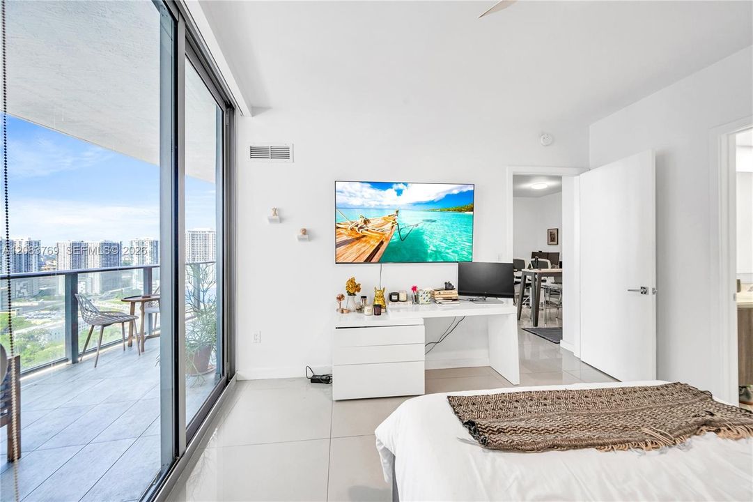 En Venta: $499,000 (1 camas, 1 baños, 766 Pies cuadrados)