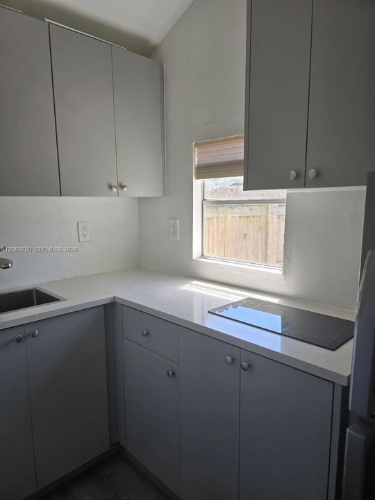 En Renta: $1,400 (1 camas, 1 baños, 1326 Pies cuadrados)