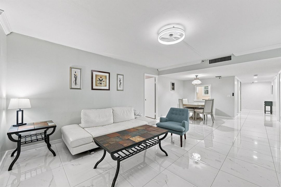 15_living room