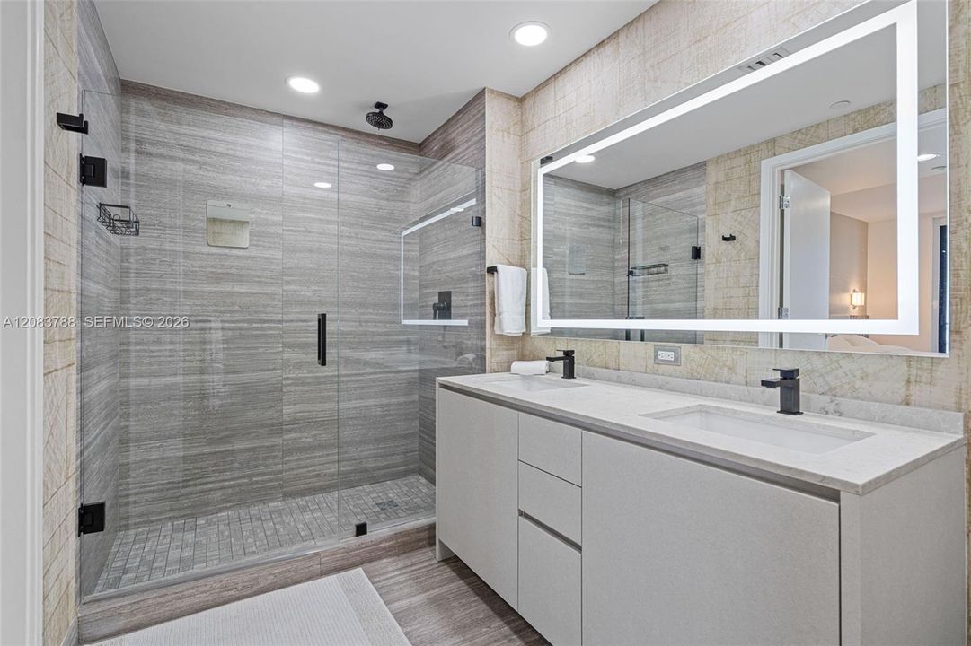 For Rent: $6,850 (2 beds, 2 baths, 1028 Square Feet)