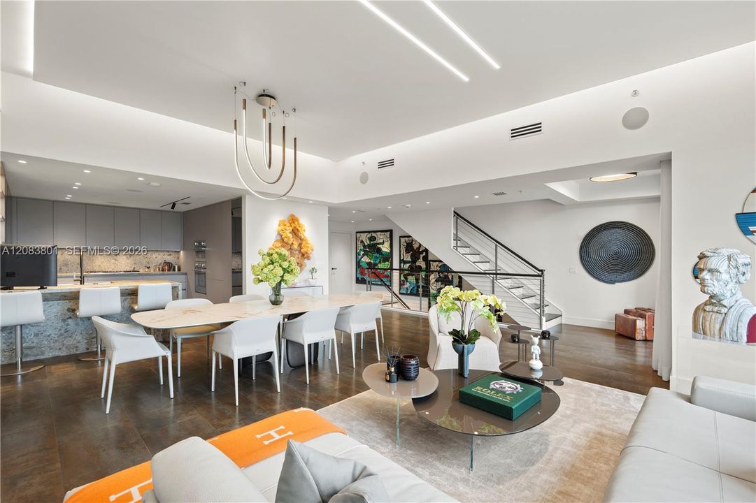 For Sale: $2,165,000 (2 beds, 2 baths, 2803 Square Feet)