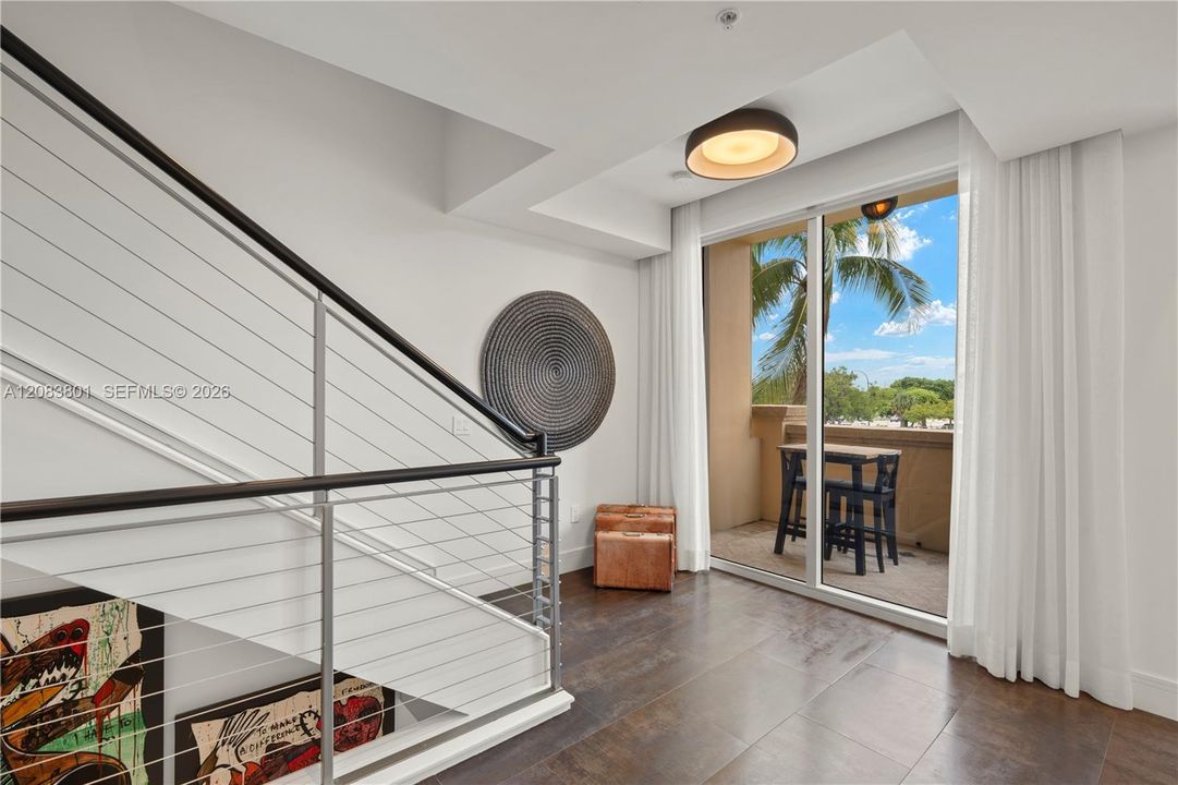 For Sale: $2,165,000 (2 beds, 2 baths, 2803 Square Feet)