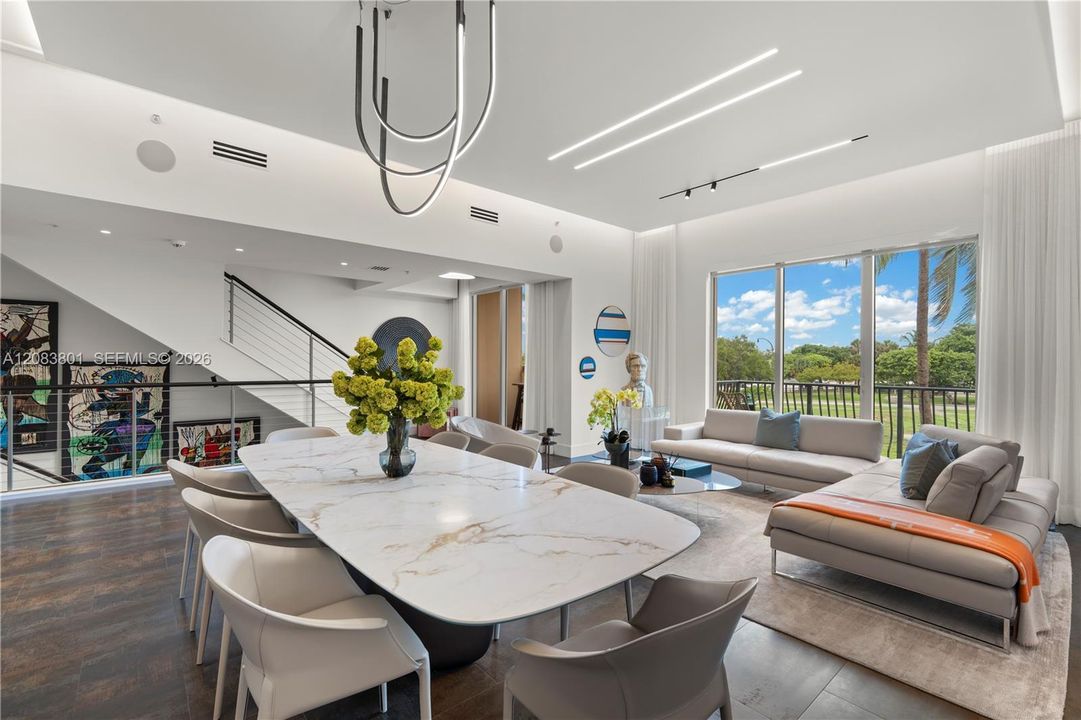 For Sale: $2,165,000 (2 beds, 2 baths, 2803 Square Feet)
