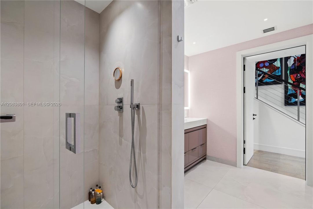 For Sale: $2,165,000 (2 beds, 2 baths, 2803 Square Feet)
