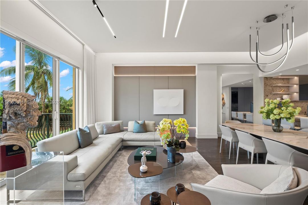 For Sale: $2,165,000 (2 beds, 2 baths, 2803 Square Feet)