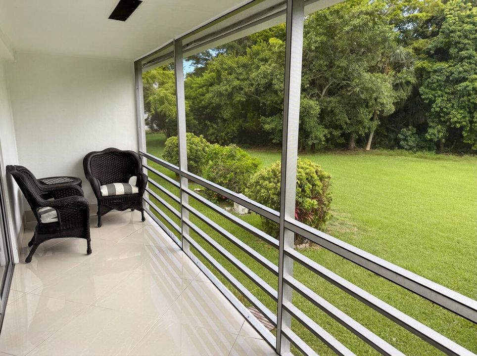 Screened in Patio