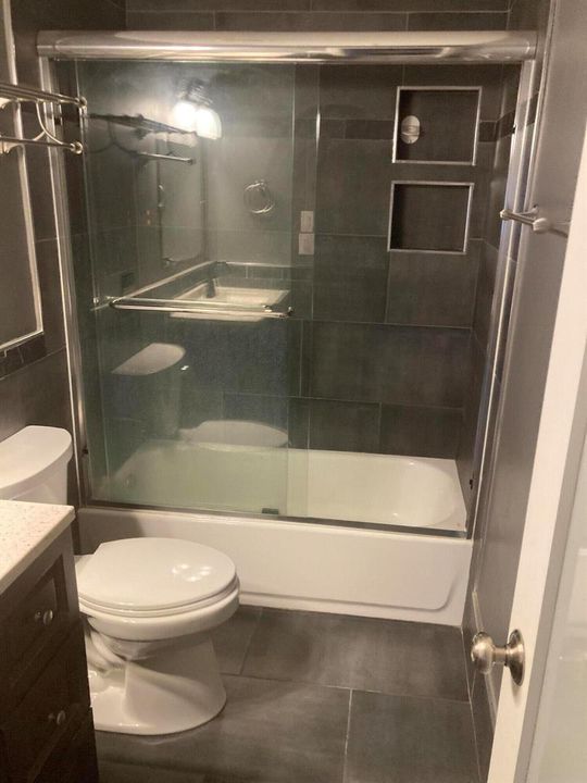 1175 unit 2B pic6