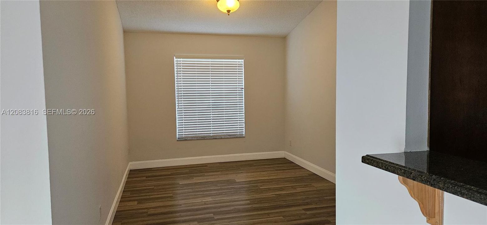For Rent: $3,600 (3 beds, 2 baths, 1549 Square Feet)