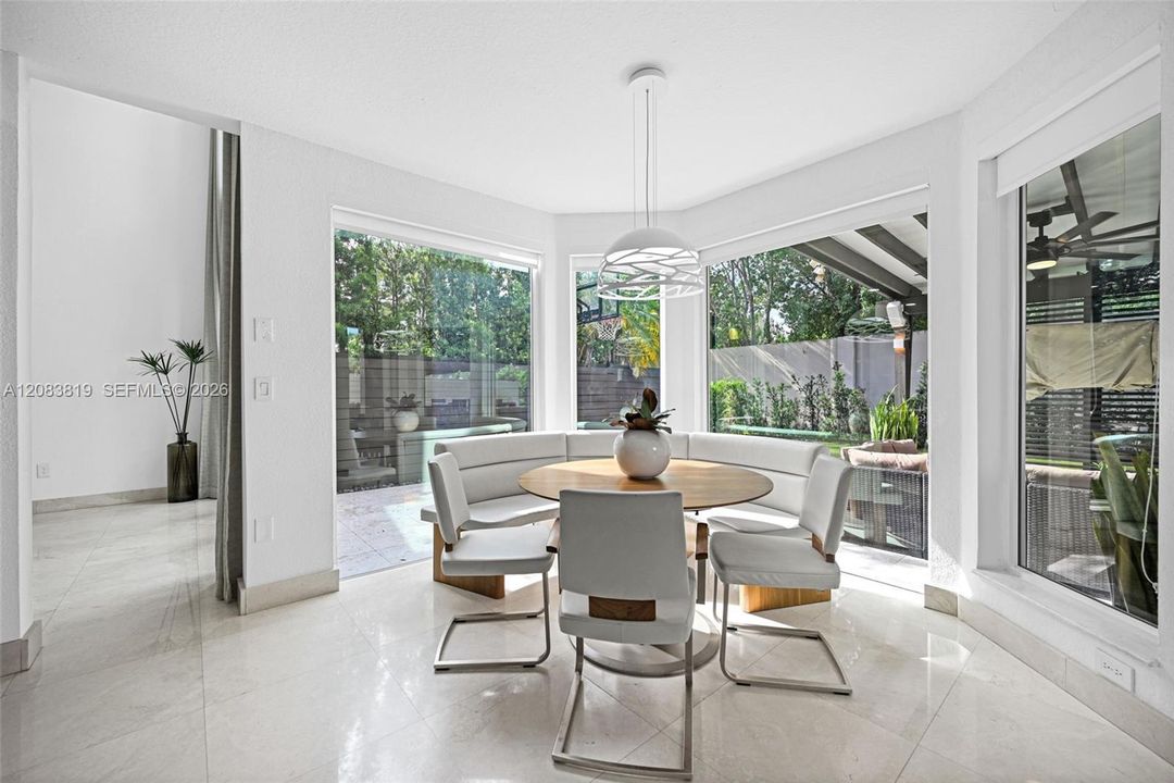 For Sale: $1,790,000 (5 beds, 3 baths, 3052 Square Feet)