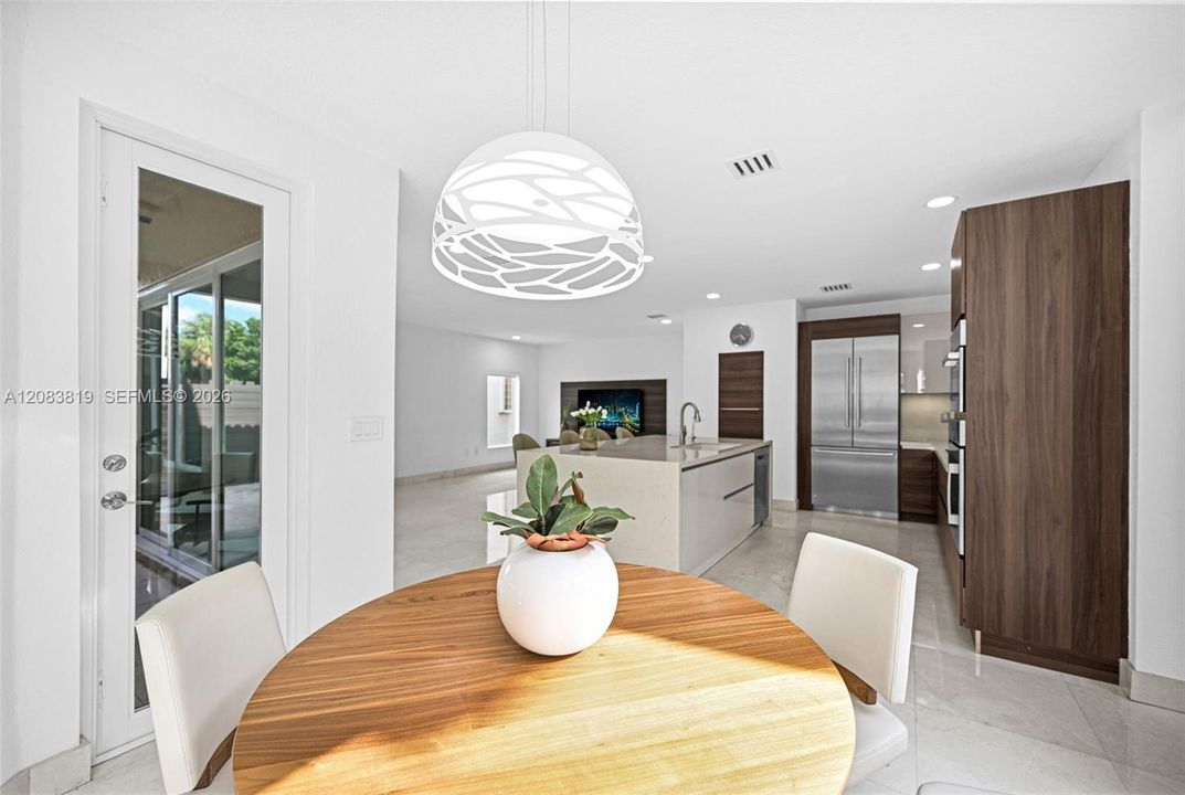 For Sale: $1,790,000 (5 beds, 3 baths, 3052 Square Feet)