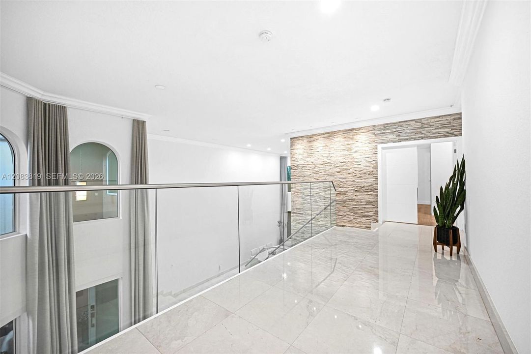 For Sale: $1,790,000 (5 beds, 3 baths, 3052 Square Feet)