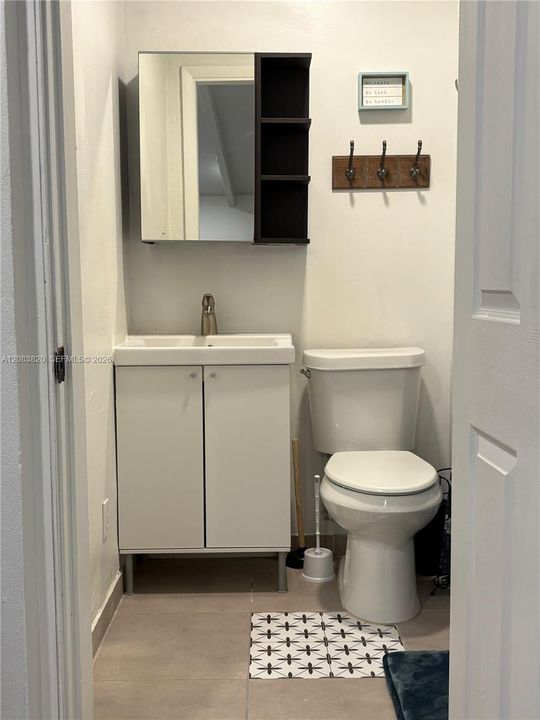 В аренду: $1,500 (1 спален, 1 ванн, 1799 Квадратных фут)