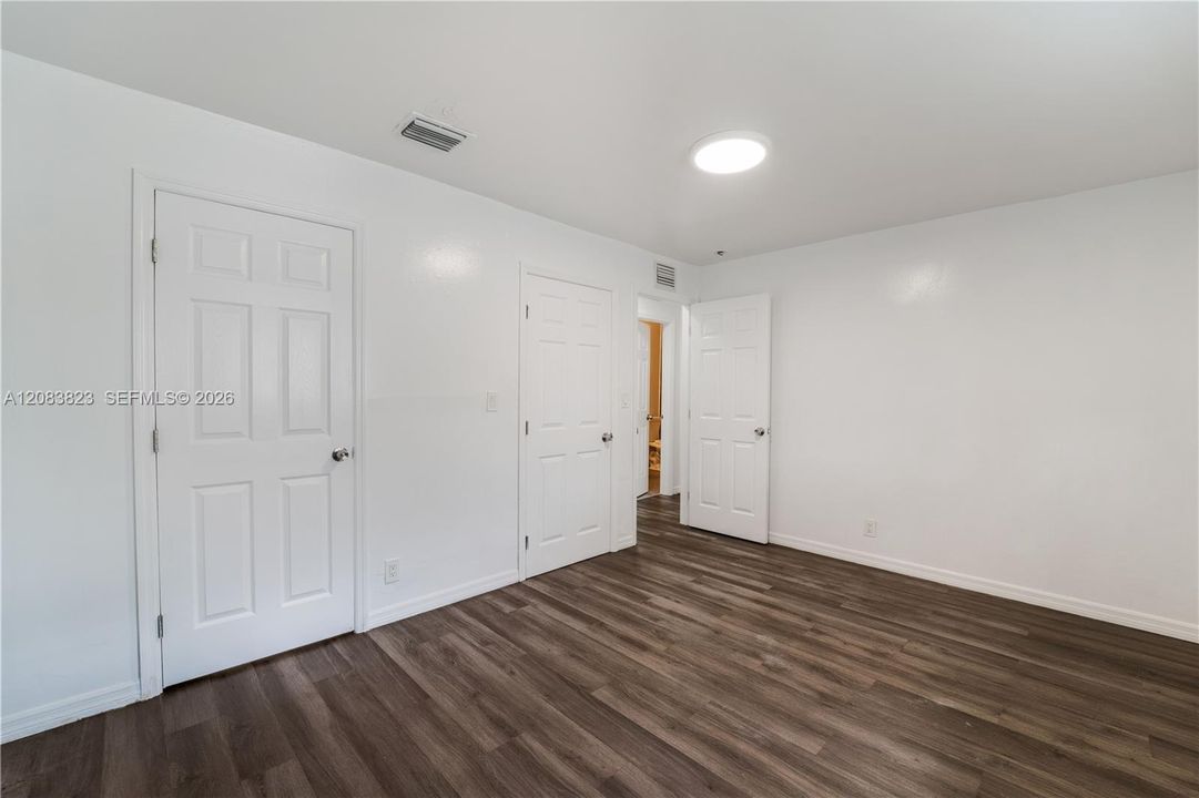 For Rent: $2,900 (3 beds, 2 baths, 3600 Square Feet)