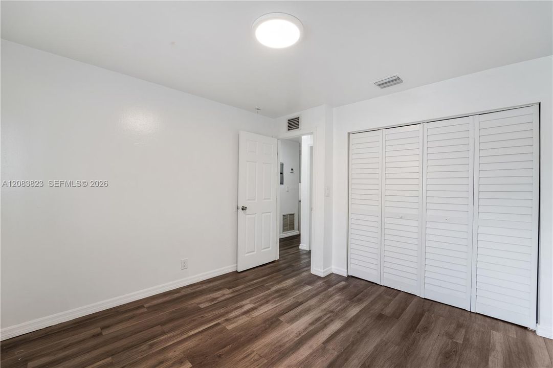 For Rent: $2,900 (3 beds, 2 baths, 3600 Square Feet)