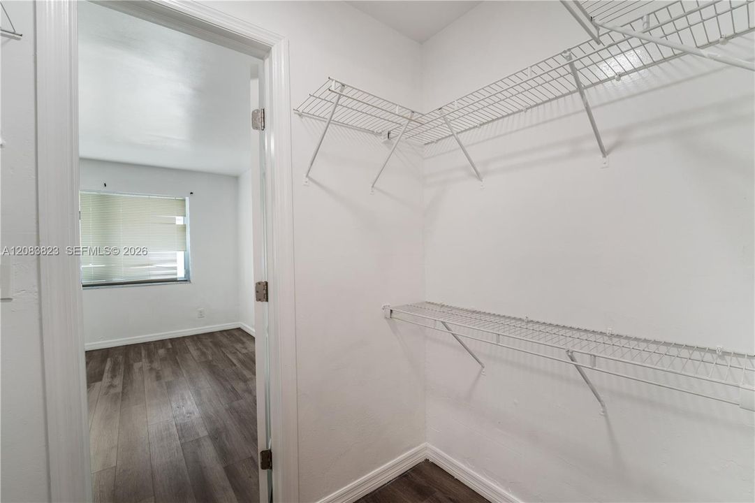 For Rent: $2,900 (3 beds, 2 baths, 3600 Square Feet)