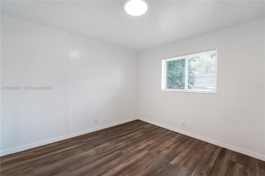 For Rent: $2,900 (3 beds, 2 baths, 3600 Square Feet)