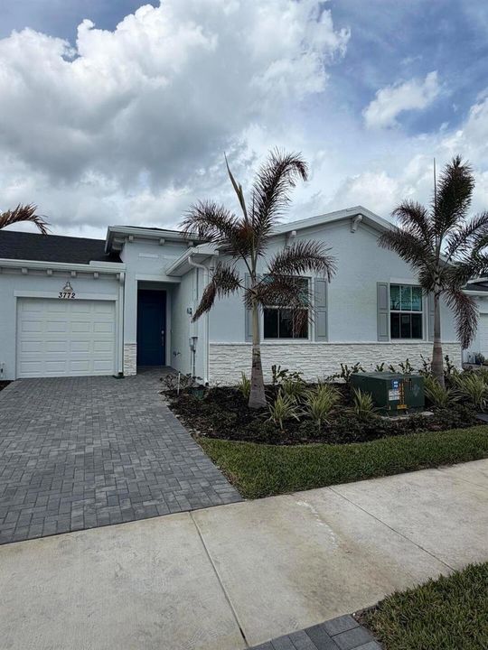 3772-harborside ave Front