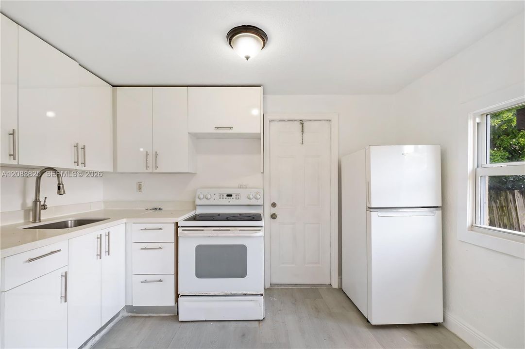For Rent: $1,600 (1 beds, 1 baths, 0 Square Feet)