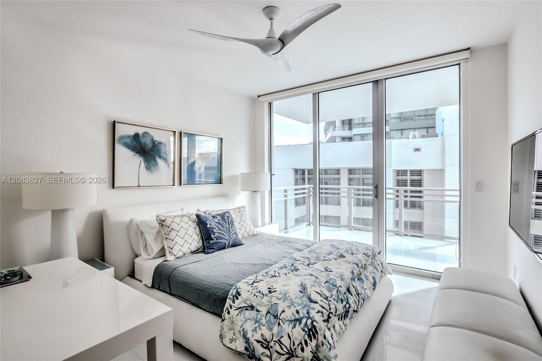 For Rent: $12,900 (3 beds, 3 baths, 2779 Square Feet)
