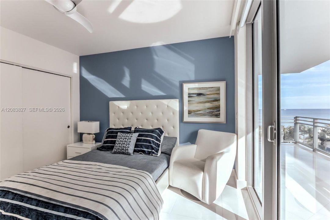 For Rent: $12,900 (3 beds, 3 baths, 2779 Square Feet)