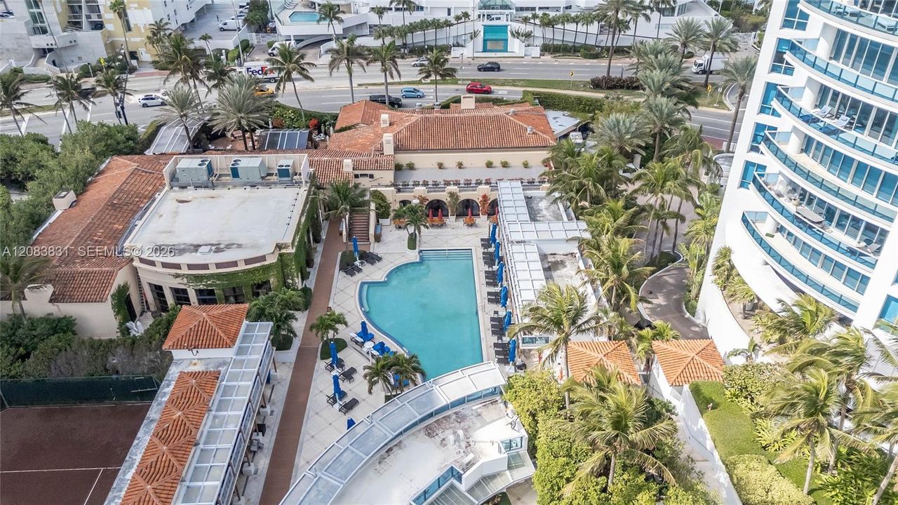 На продажу: $4,995,000 (4 спален, 4 ванн, 3640 Квадратных фут)