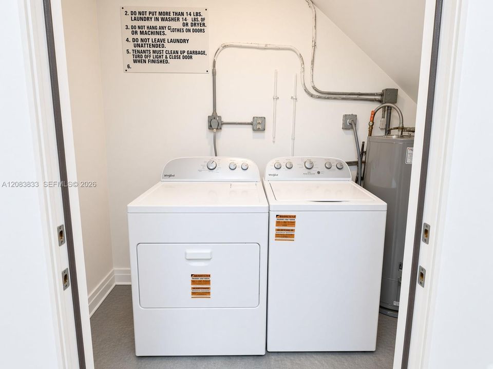 For Rent: $2,199 (2 beds, 2 baths, 9316 Square Feet)