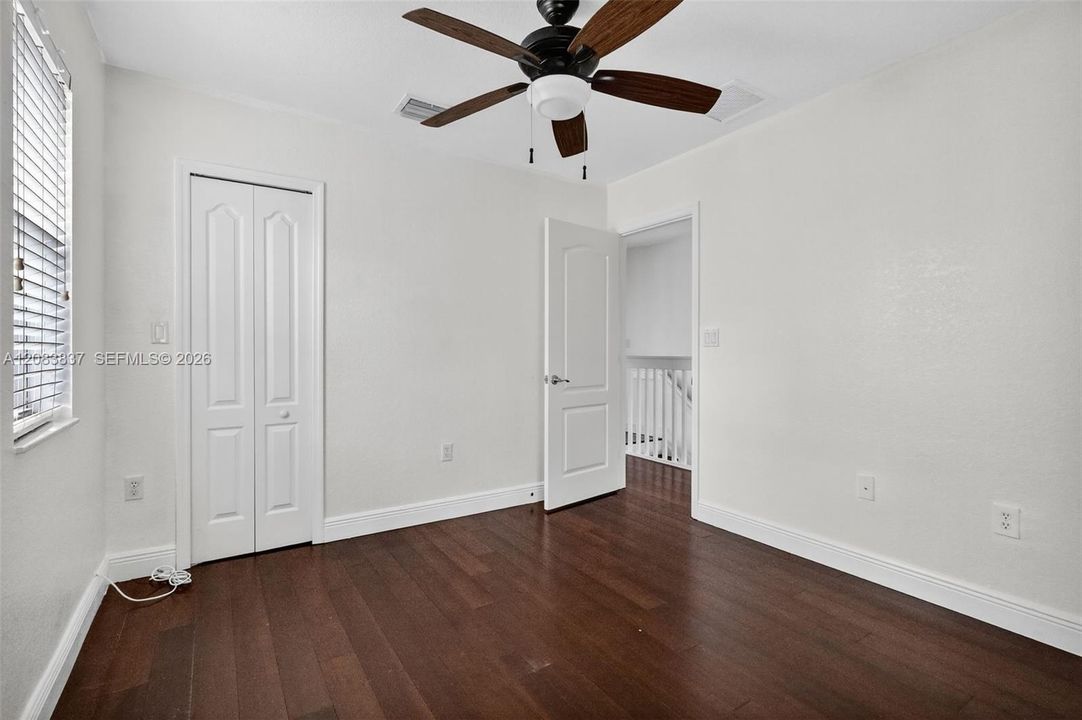 For Rent: $2,950 (3 beds, 2 baths, 1470 Square Feet)