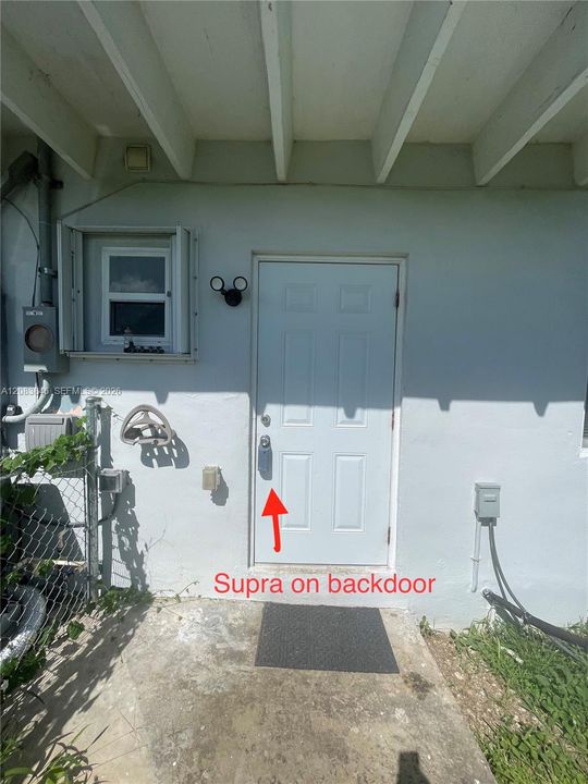 Supra on back door