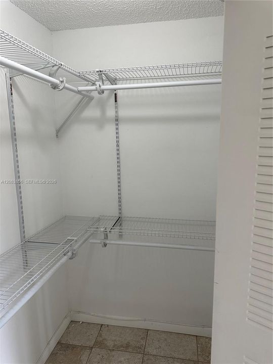 For Rent: $2,500 (2 beds, 2 baths, 1000 Square Feet)