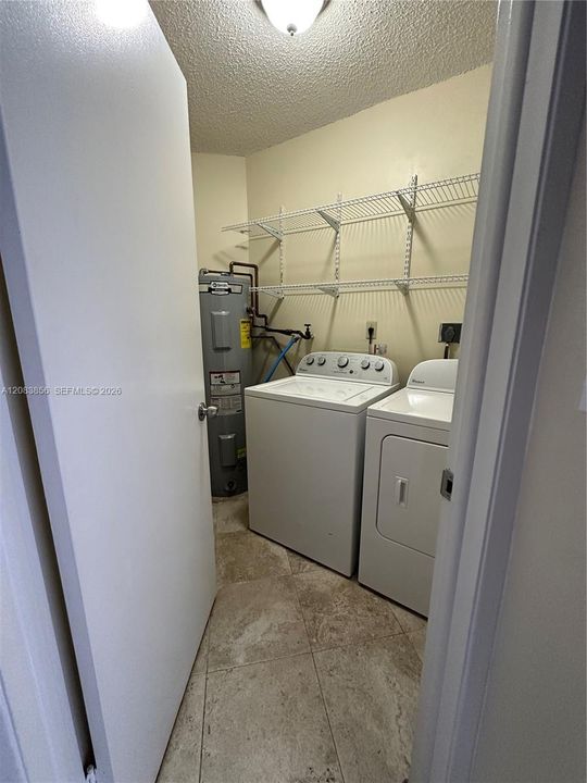 For Rent: $2,500 (2 beds, 2 baths, 1000 Square Feet)