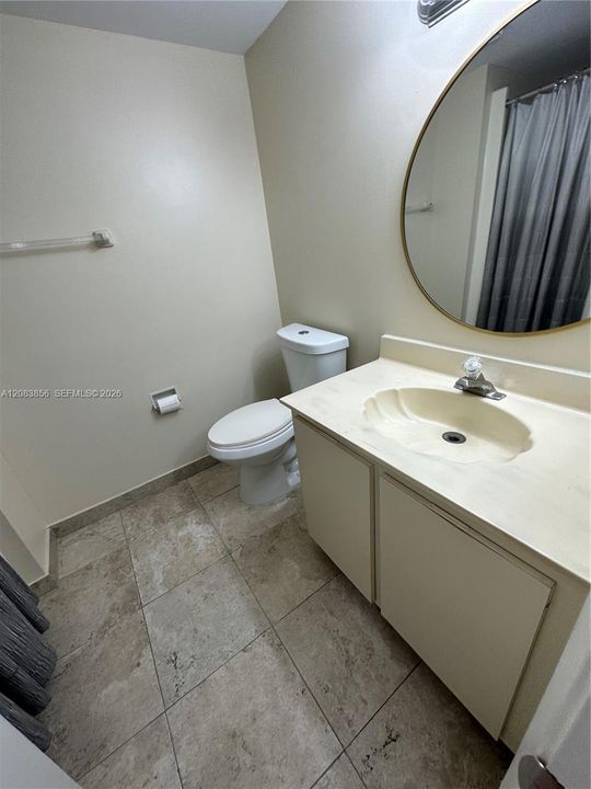 For Rent: $2,500 (2 beds, 2 baths, 1000 Square Feet)