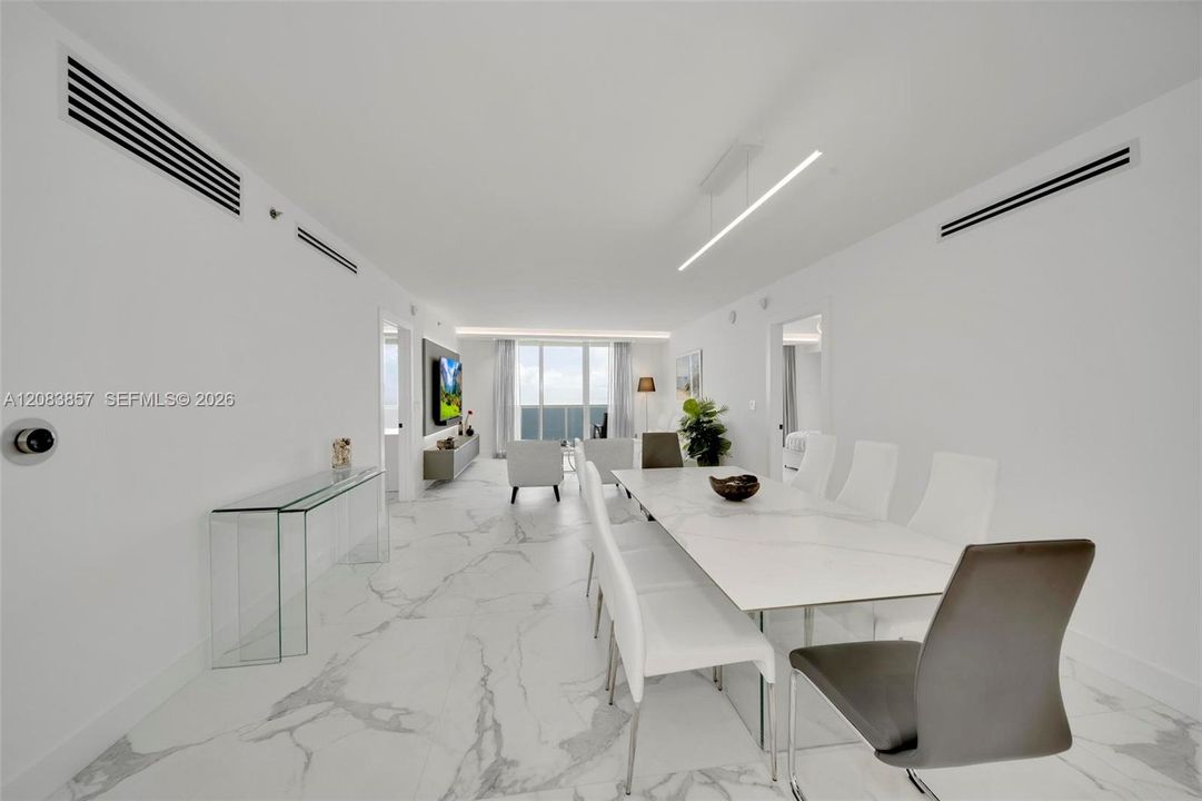 For Rent: $10,000 (3 beds, 3 baths, 1841 Square Feet)