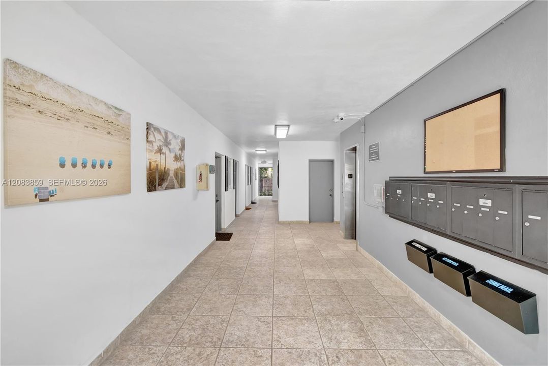 В аренду: $1,850 (1 спален, 1 ванн, 725 Квадратных фут)