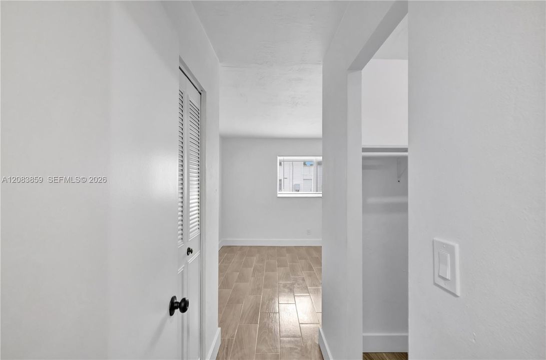 В аренду: $1,850 (1 спален, 1 ванн, 725 Квадратных фут)