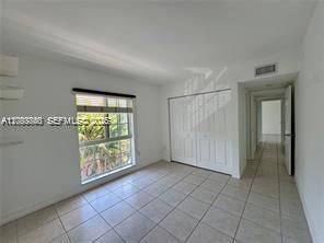 For Rent: $3,450 (2 beds, 2 baths, 964 Square Feet)