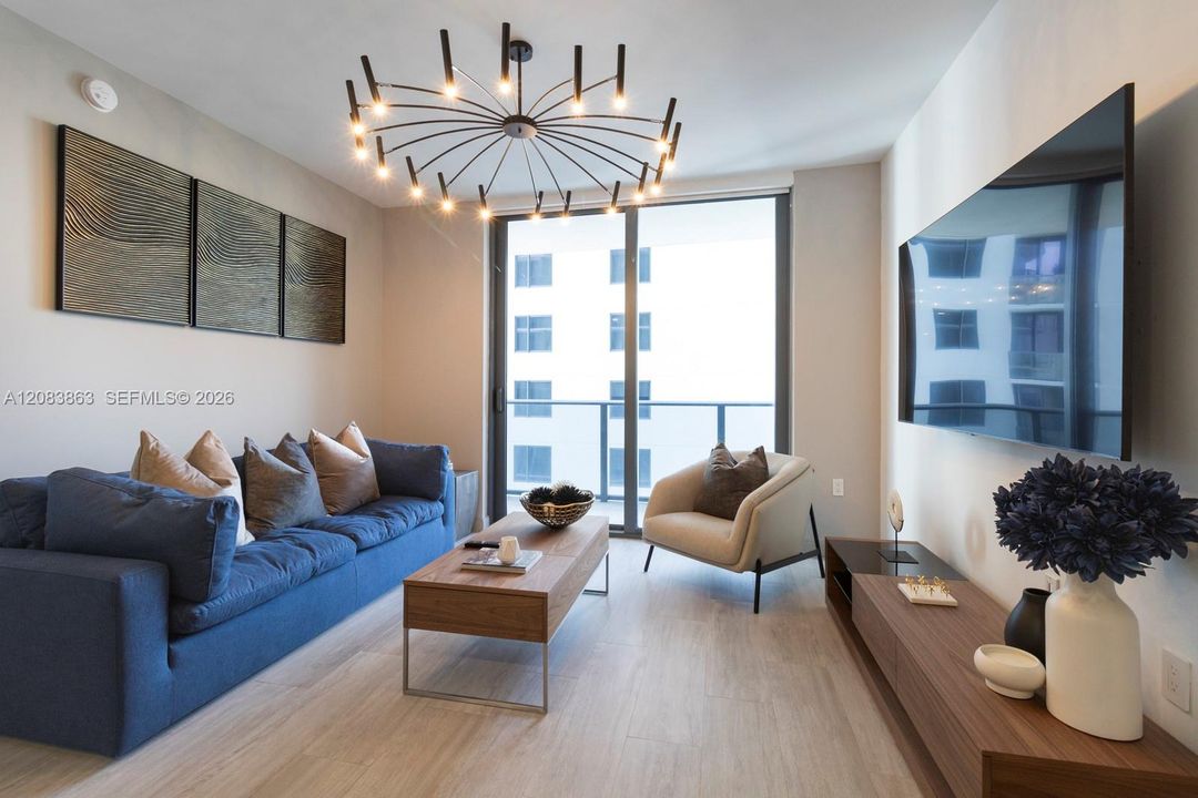 В аренду: $4,000 (1 спален, 1 ванн, 776 Квадратных фут)