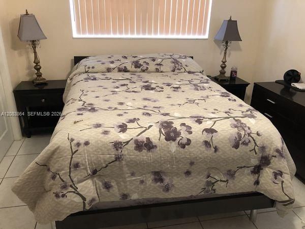 For Rent: $3,000 (3 beds, 2 baths, 1667 Square Feet)