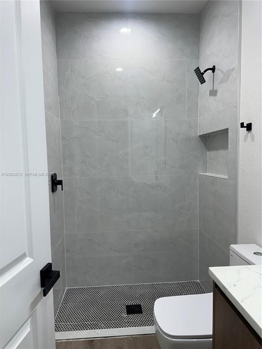 For Sale: $459,000 (3 beds, 2 baths, 1850 Square Feet)