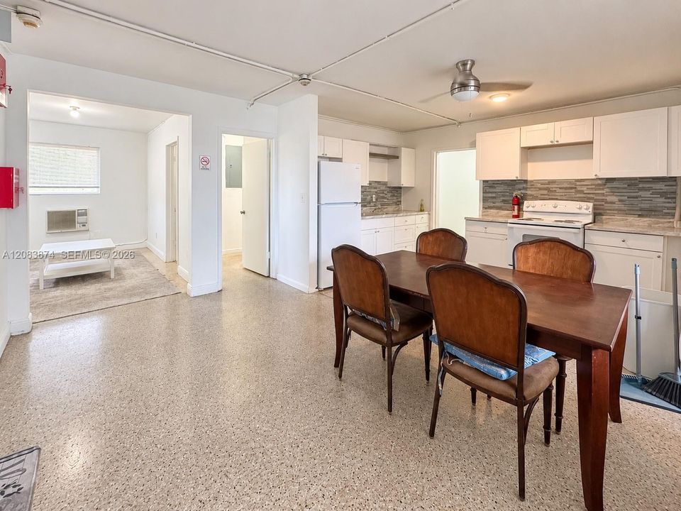 For Rent: $3,500 (9 beds, 3 baths, 3187 Square Feet)