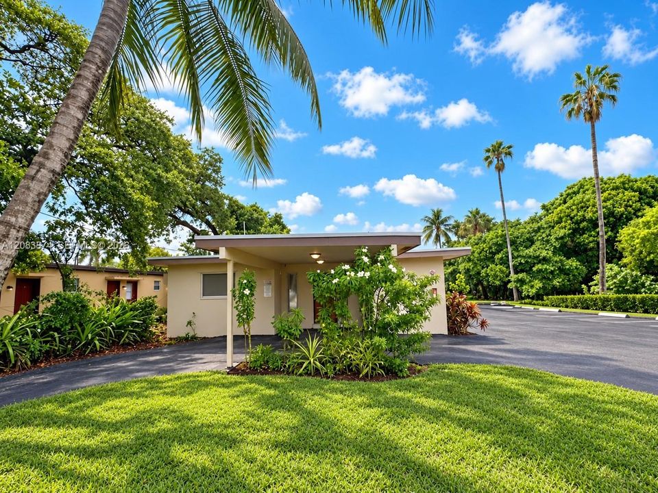 For Rent: $3,500 (9 beds, 3 baths, 3187 Square Feet)