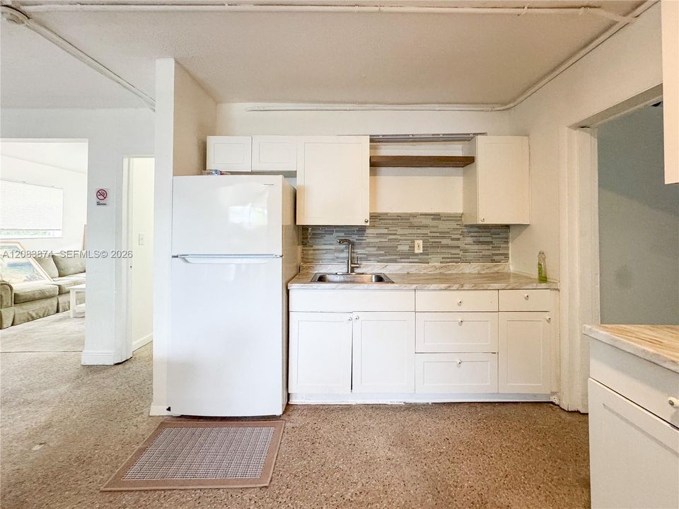 For Rent: $3,500 (9 beds, 3 baths, 3187 Square Feet)