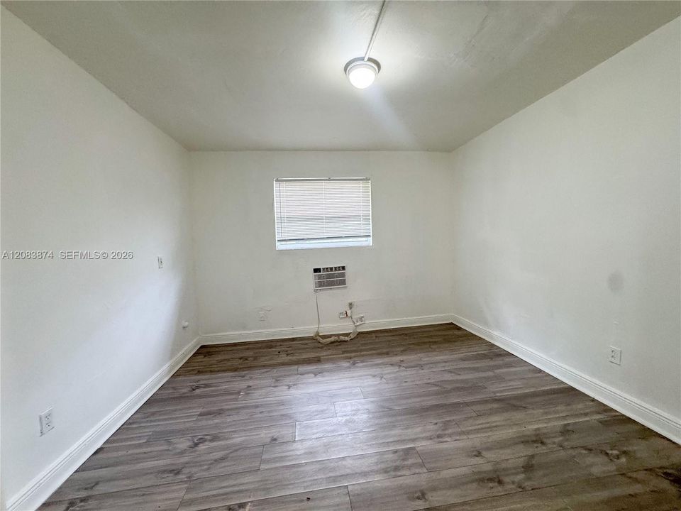 For Rent: $3,500 (9 beds, 3 baths, 3187 Square Feet)