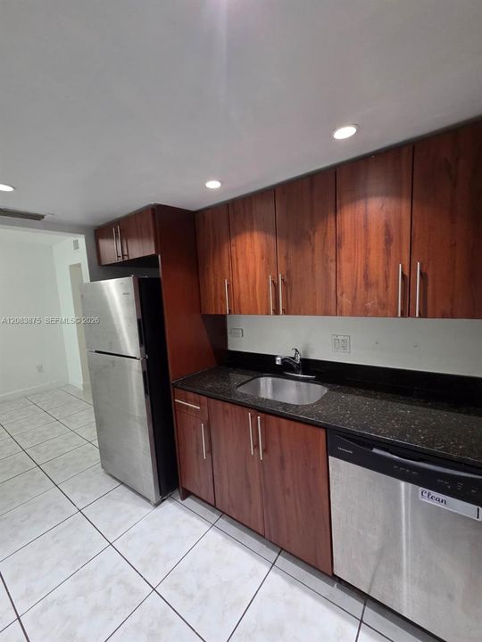 En Renta: $1,650 (1 camas, 1 baños, 1080 Pies cuadrados)
