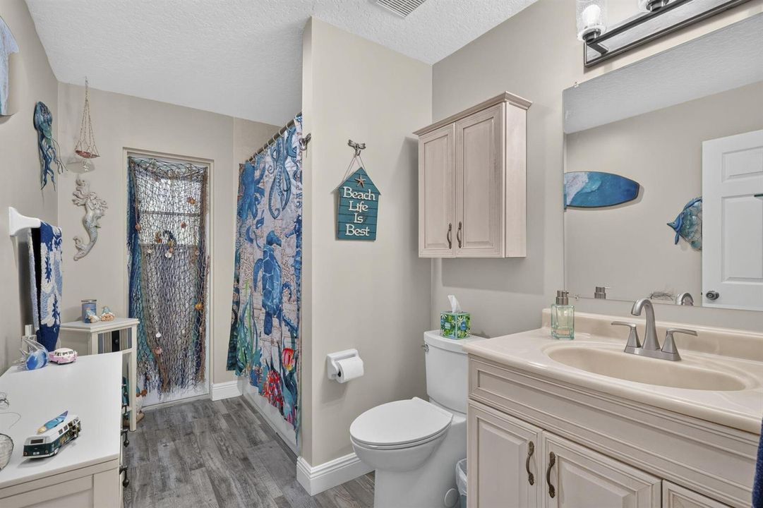 Cabana Bathroom
